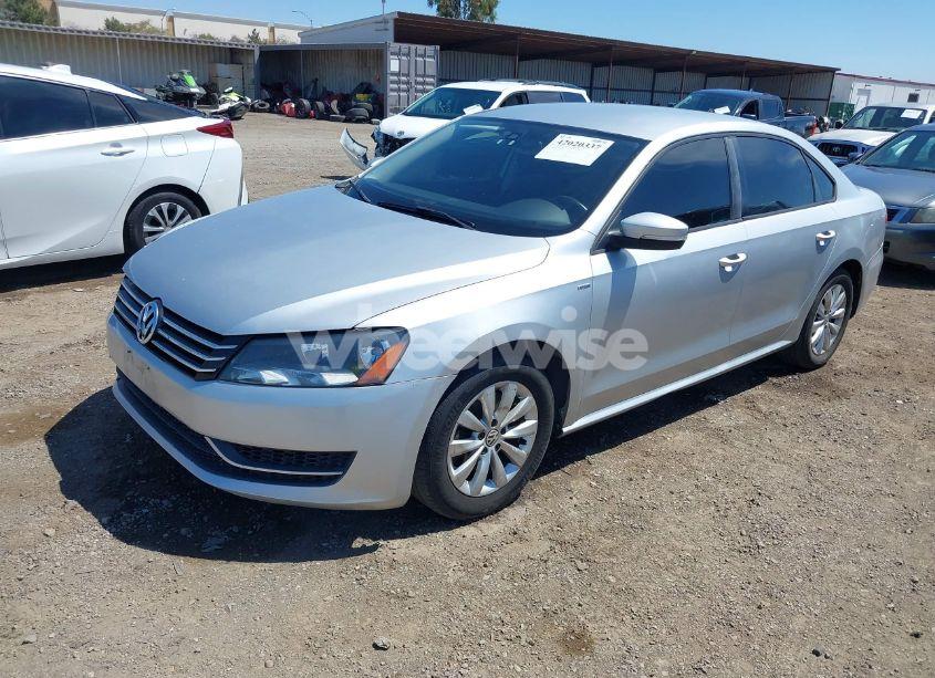 Photo 2 of 2015 Volkswagen Passat 1.8T WOLFSBURG EDITION (VIN 1VWAT7A37FC045499)