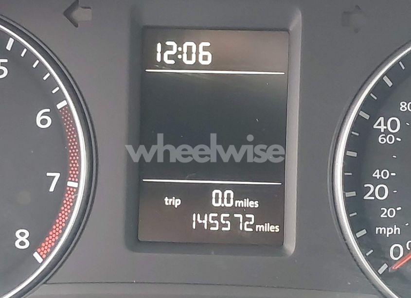 Photo 15 of 2015 Volkswagen Passat 1.8T LIMITED EDITION (VIN 1VWAT7A37FC088966)