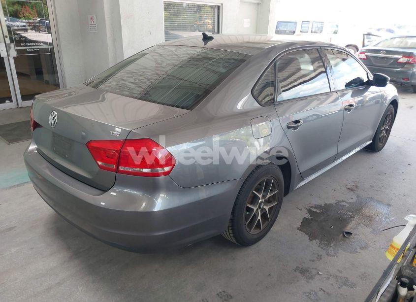 Photo 4 of 2015 Volkswagen Passat 1.8T S (VIN 1VWAT7A37FC091544)