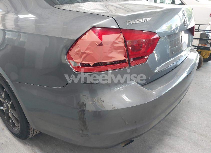 Photo 6 of 2015 Volkswagen Passat 1.8T S (VIN 1VWAT7A37FC091544)