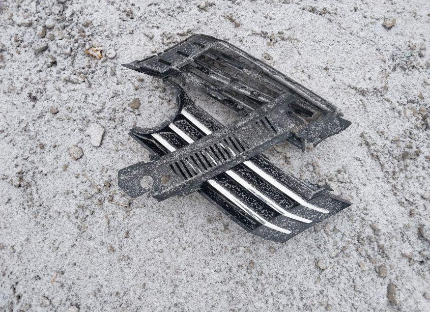 Photo 12 of 2015 Volkswagen Passat 1.8T S (VIN 1VWAT7A37FC099028)