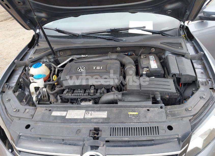 Photo 10 of 2015 Volkswagen Passat 1.8T LIMITED EDITION (VIN 1VWAT7A37FC111159)