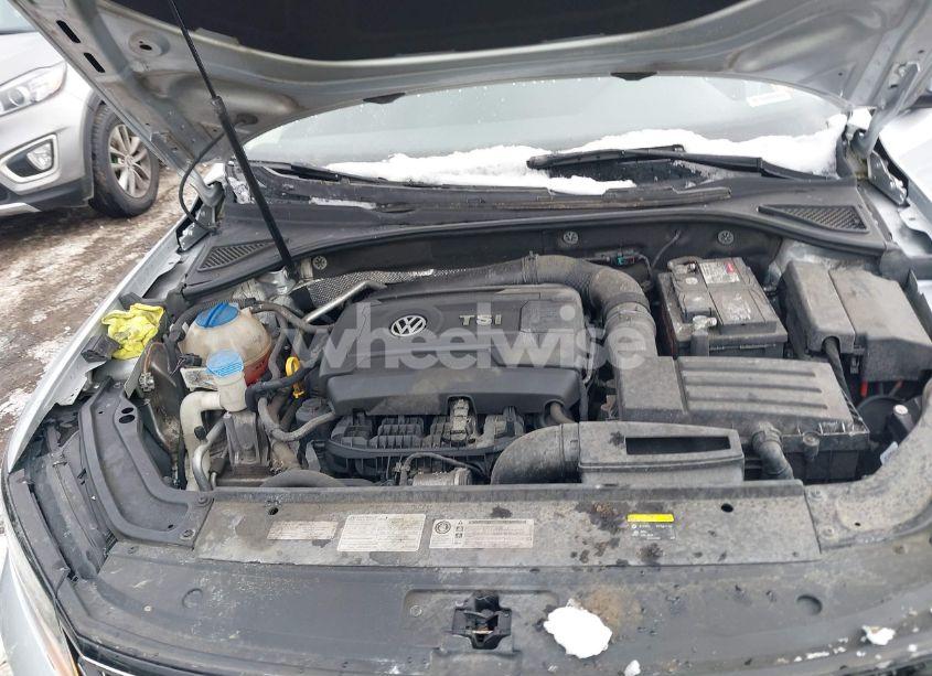 Photo 10 of 2016 Volkswagen Passat 1.8T S (VIN 1VWAT7A37GC013041)