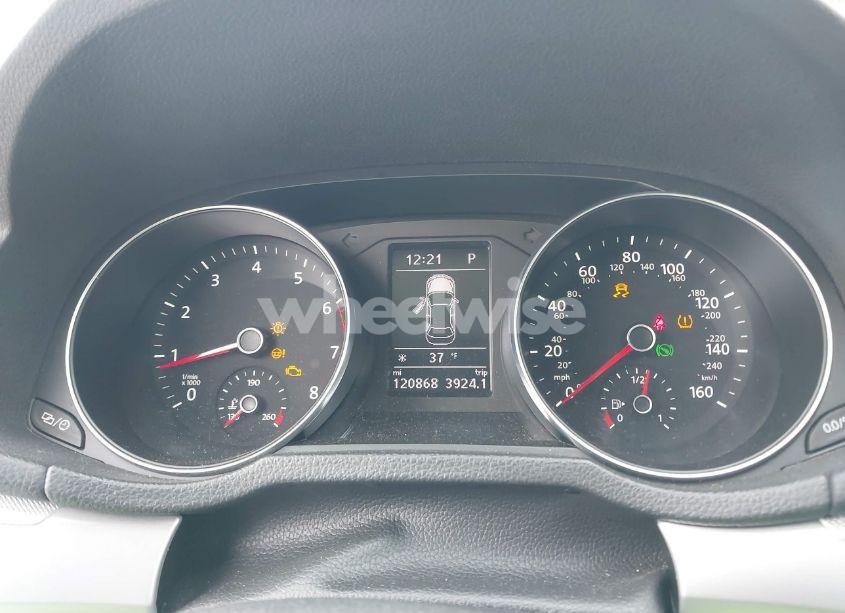 Photo 7 of 2016 Volkswagen Passat 1.8T S (VIN 1VWAT7A37GC013041)