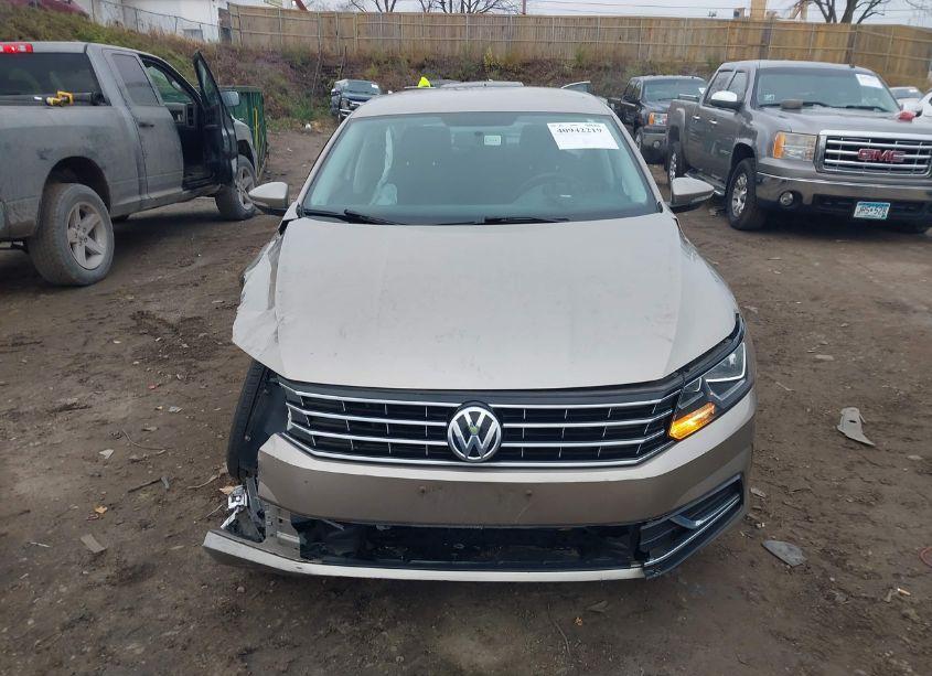 Photo 12 of 2016 Volkswagen Passat 1.8T S (VIN 1VWAT7A37GC022337)