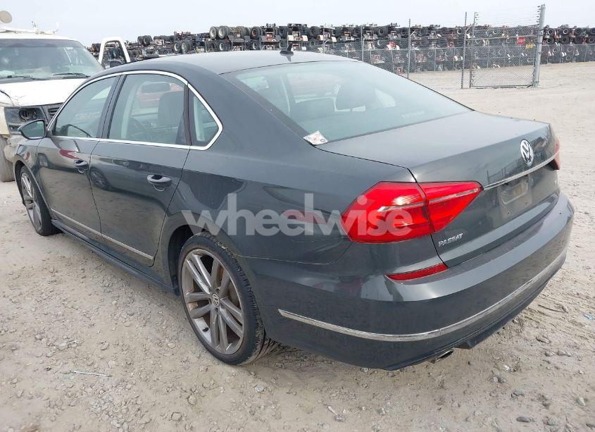 Photo 3 of 2016 Volkswagen Passat 1.8T R-LINE (VIN 1VWAT7A37GC042880)