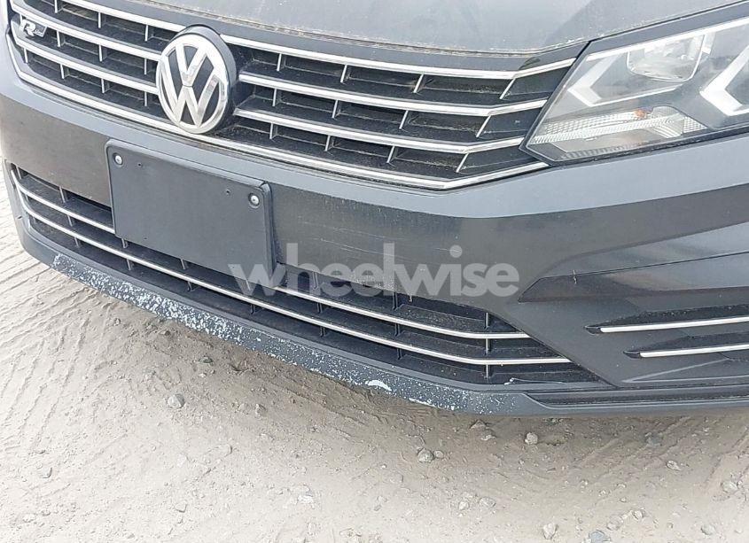 Photo 6 of 2016 Volkswagen Passat 1.8T R-LINE (VIN 1VWAT7A37GC042880)