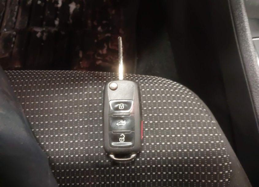 Photo 11 of 2016 Volkswagen Passat 1.8T S (VIN 1VWAT7A37GC054981)