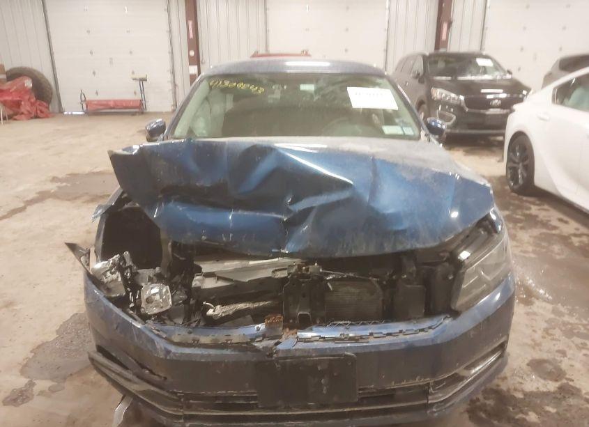 Photo 12 of 2016 Volkswagen Passat 1.8T S (VIN 1VWAT7A37GC054981)