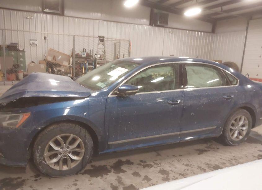 Photo 14 of 2016 Volkswagen Passat 1.8T S (VIN 1VWAT7A37GC054981)