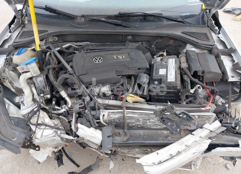 Photo 10 of 2017 Volkswagen Passat 1.8T S (VIN 1VWAT7A37HC058157)