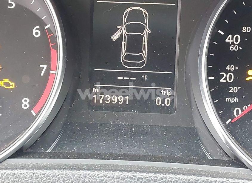 Photo 16 of 2017 Volkswagen Passat 1.8T S (VIN 1VWAT7A37HC058157)