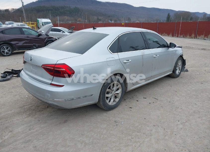 Photo 4 of 2017 Volkswagen Passat 1.8T S (VIN 1VWAT7A37HC058157)