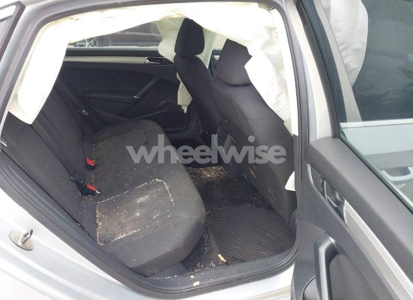 Photo 8 of 2017 Volkswagen Passat 1.8T S (VIN 1VWAT7A37HC058157)