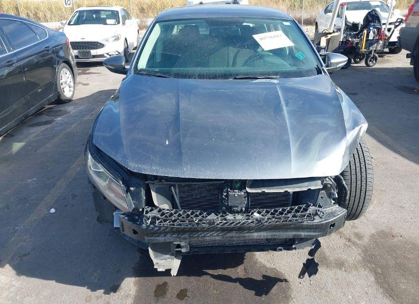 Photo 12 of 2017 Volkswagen Passat 1.8T S (VIN 1VWAT7A37HC081390)