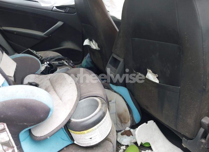 Photo 8 of 2014 Volkswagen Passat 1.8T WOLFSBURG EDITION (VIN 1VWAT7A38EC032808)