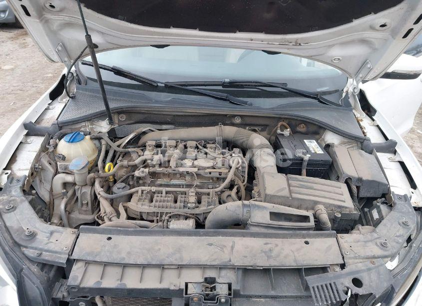 Photo 10 of 2014 Volkswagen Passat 1.8T WOLFSBURG EDITION (VIN 1VWAT7A38EC087906)