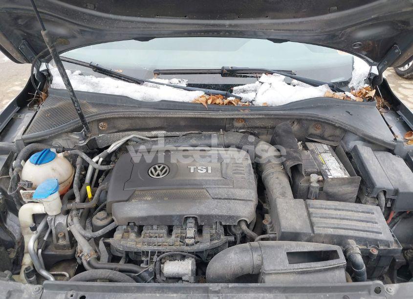 Photo 10 of 2014 Volkswagen Passat 1.8T S (VIN 1VWAT7A38EC110410)