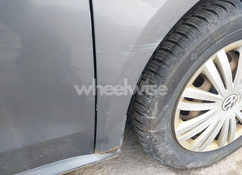 Photo 6 of 2014 Volkswagen Passat 1.8T S (VIN 1VWAT7A38EC110410)