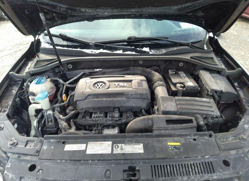 Photo 10 of 2015 Volkswagen Passat 1.8T S (VIN 1VWAT7A38FC073585)