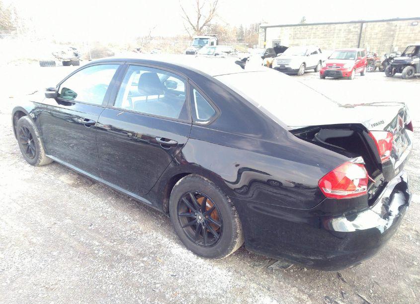 Photo 3 of 2015 Volkswagen Passat 1.8T S (VIN 1VWAT7A38FC073585)