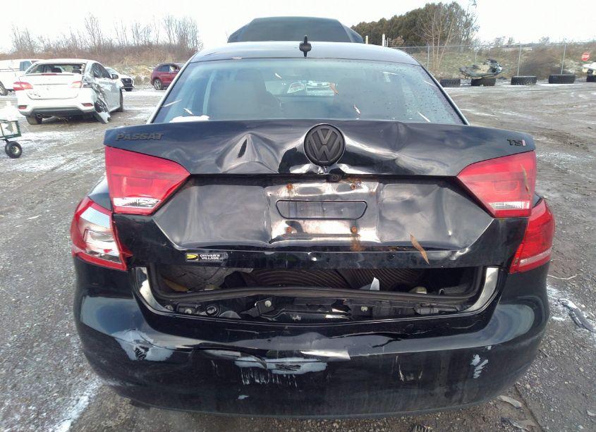 Photo 6 of 2015 Volkswagen Passat 1.8T S (VIN 1VWAT7A38FC073585)