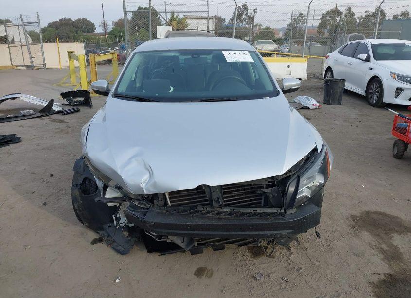 Photo 13 of 2015 Volkswagen Passat 1.8T LIMITED EDITION (VIN 1VWAT7A38FC092993)