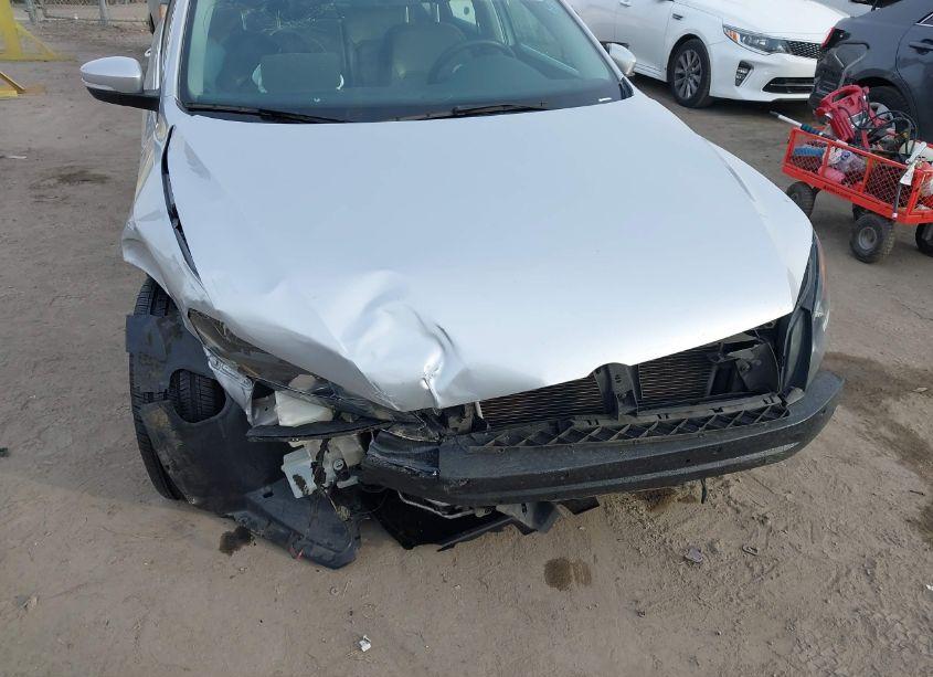 Photo 6 of 2015 Volkswagen Passat 1.8T LIMITED EDITION (VIN 1VWAT7A38FC092993)