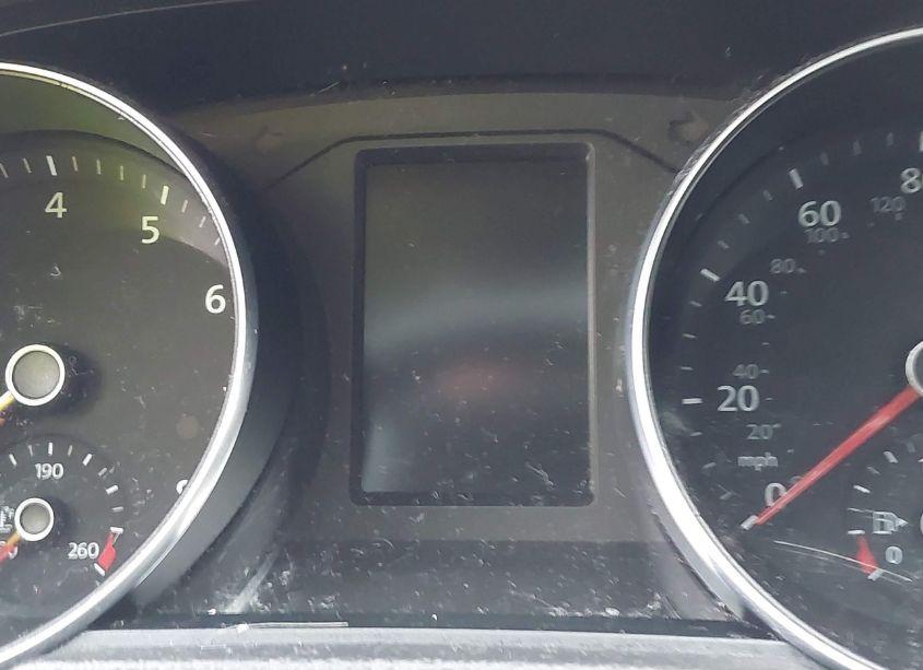 Photo 16 of 2016 Volkswagen Passat 1.8T S (VIN 1VWAT7A38GC013842)