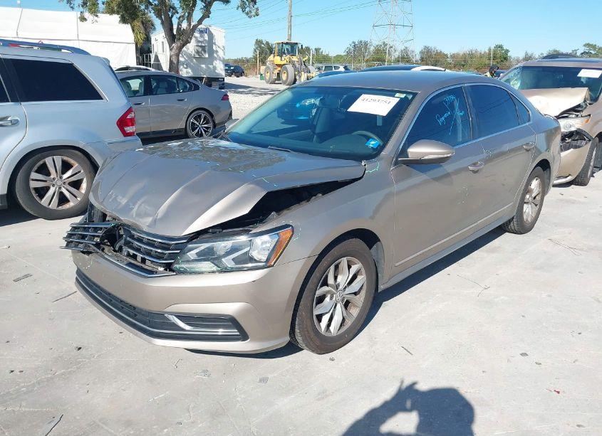 Photo 2 of 2016 Volkswagen Passat 1.8T S (VIN 1VWAT7A38GC014781)