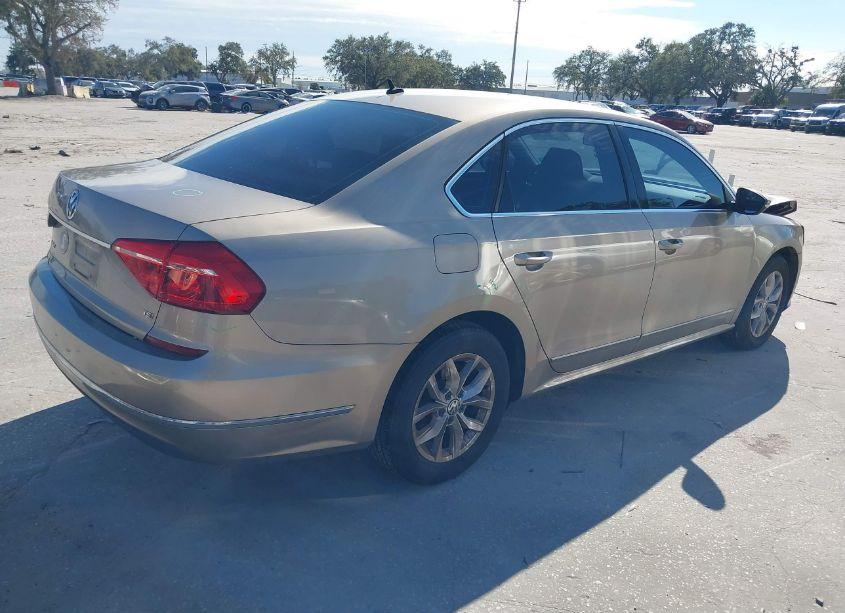 Photo 4 of 2016 Volkswagen Passat 1.8T S (VIN 1VWAT7A38GC014781)