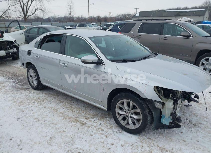 Photo 14 of 2016 Volkswagen Passat 1.8T S (VIN 1VWAT7A38GC038658)