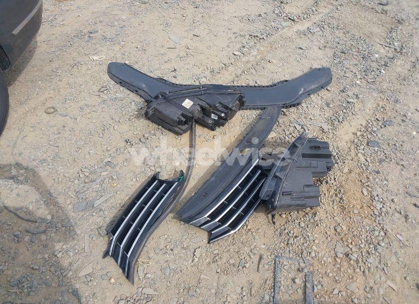 Photo 12 of 2017 Volkswagen Passat 1.8T S (VIN 1VWAT7A38HC043814)