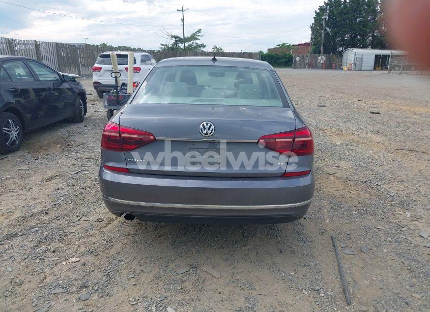 Photo 17 of 2017 Volkswagen Passat 1.8T S (VIN 1VWAT7A38HC043814)