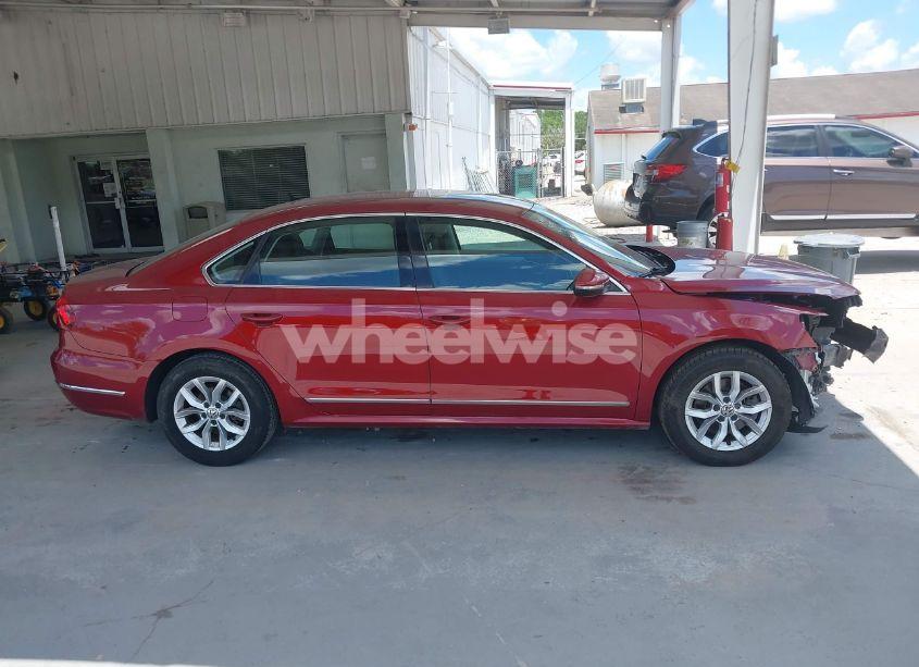 Photo 13 of 2017 Volkswagen Passat 1.8T S (VIN 1VWAT7A38HC056207)