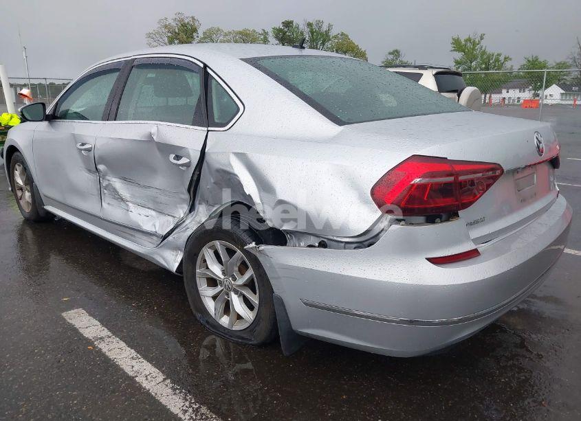 Photo 3 of 2017 Volkswagen Passat 1.8T S (VIN 1VWAT7A38HC064419)