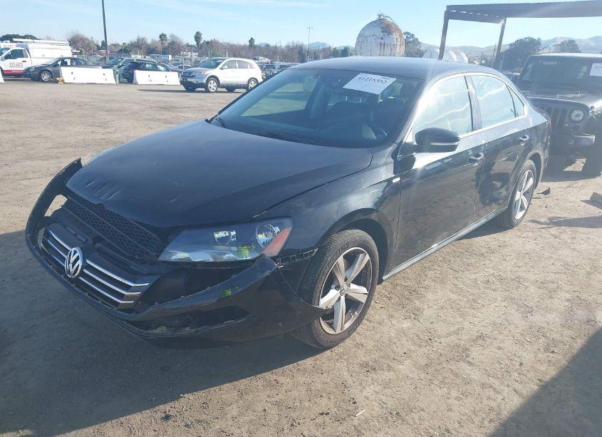 Photo 2 of 2014 Volkswagen Passat 1.8T WOLFSBURG EDITION (VIN 1VWAT7A39EC042666)