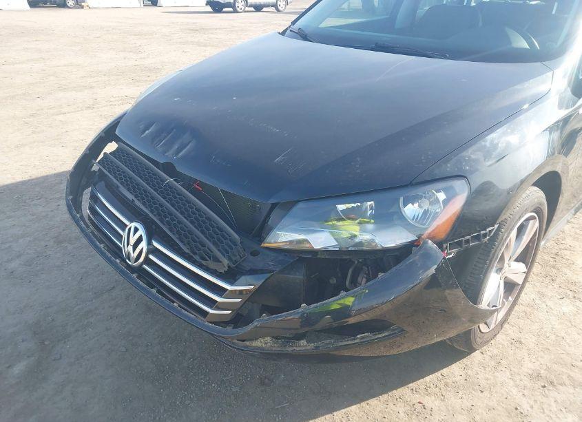Photo 6 of 2014 Volkswagen Passat 1.8T WOLFSBURG EDITION (VIN 1VWAT7A39EC042666)
