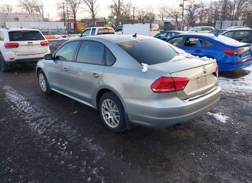 Photo 3 of 2014 Volkswagen Passat 1.8T S (VIN 1VWAT7A39EC060794)