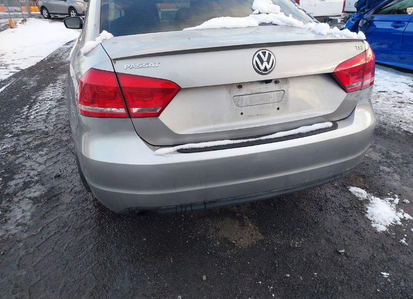 Photo 6 of 2014 Volkswagen Passat 1.8T S (VIN 1VWAT7A39EC060794)