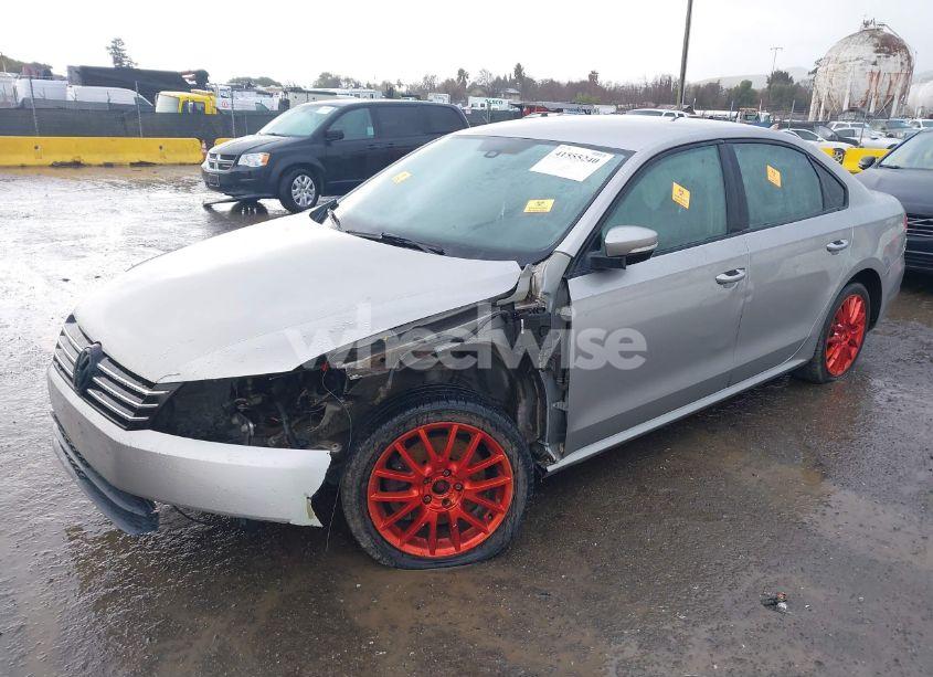 Photo 2 of 2014 Volkswagen Passat 1.8T WOLFSBURG EDITION (VIN 1VWAT7A39EC067390)