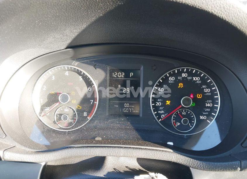 Photo 7 of 2014 Volkswagen Passat 1.8T S (VIN 1VWAT7A39EC091530)