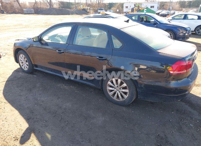 Photo 3 of 2014 Volkswagen Passat 1.8T WOLFSBURG EDITION (VIN 1VWAT7A39EC111467)