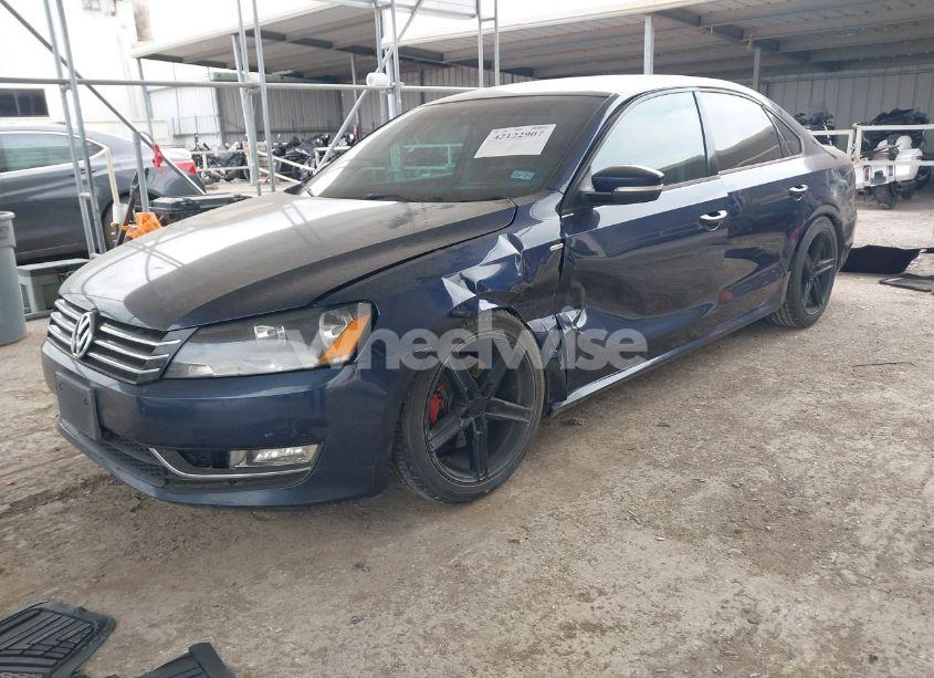 Photo 2 of 2015 Volkswagen Passat 1.8T WOLFSBURG EDITION (VIN 1VWAT7A39FC096518)