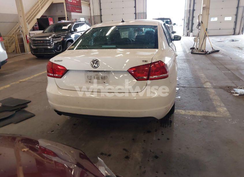 Photo 16 of 2015 Volkswagen Passat 1.8T S (VIN 1VWAT7A39FC106075)