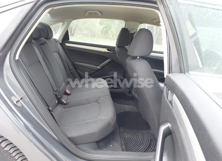 Photo 8 of 2016 Volkswagen Passat 1.8T S (VIN 1VWAT7A39GC032948)