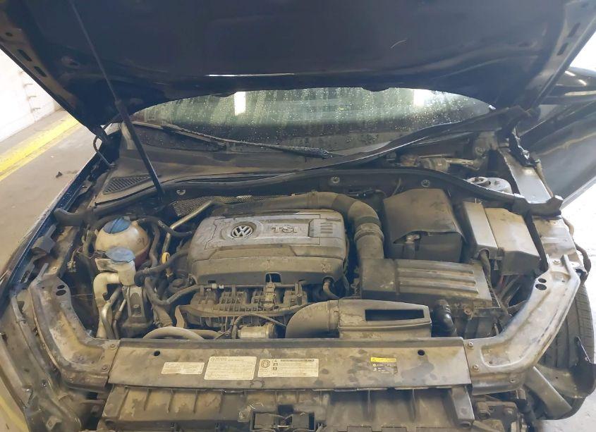 Photo 10 of 2016 Volkswagen Passat 1.8T S (VIN 1VWAT7A39GC039253)