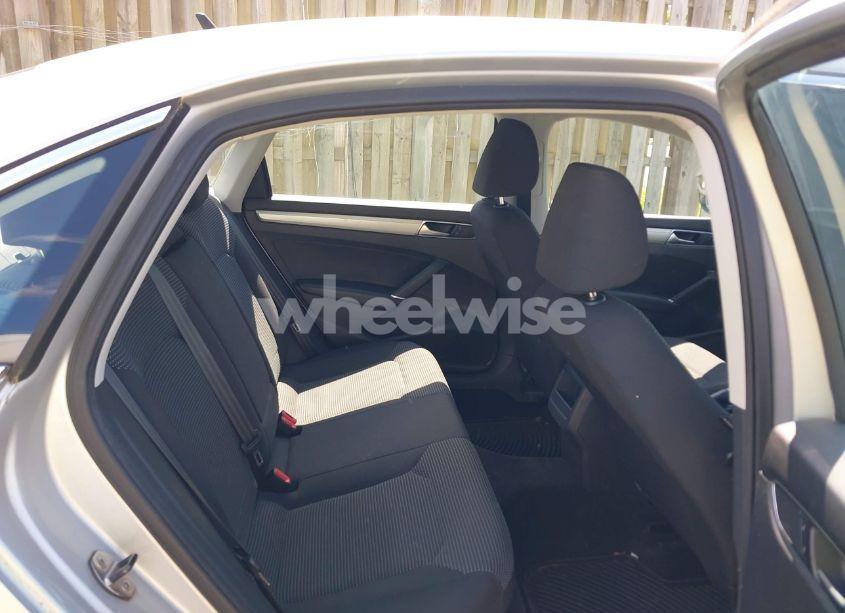 Photo 8 of 2016 Volkswagen Passat 1.8T S (VIN 1VWAT7A39GC053251)