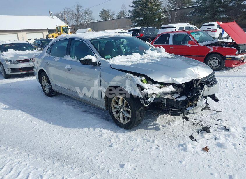 2016 Volkswagen Passat 1.8T S (VIN 1VWAT7A39GC067859) main photo