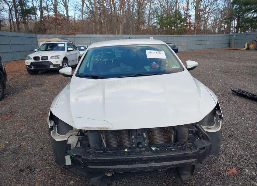 Photo 12 of 2017 Volkswagen Passat 1.8T S (VIN 1VWAT7A39HC014774)